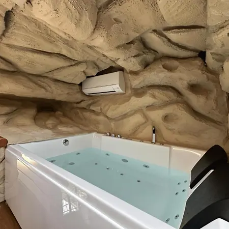 Podere Raffanna Ecologic House * Massa e Cozzile