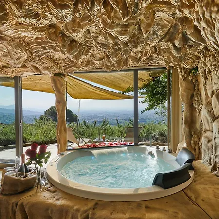 Farm stay Podere Raffanna Ecologic House Massa e Cozzile